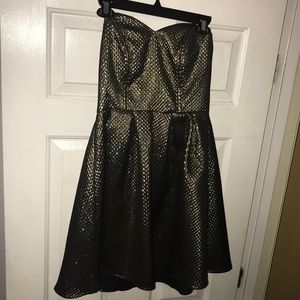 Green strapless metallic dress